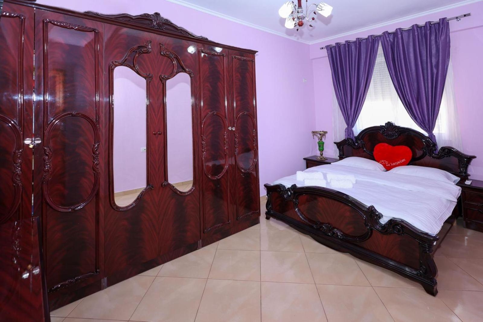 Rio'S Apartment Берат Экстерьер фото