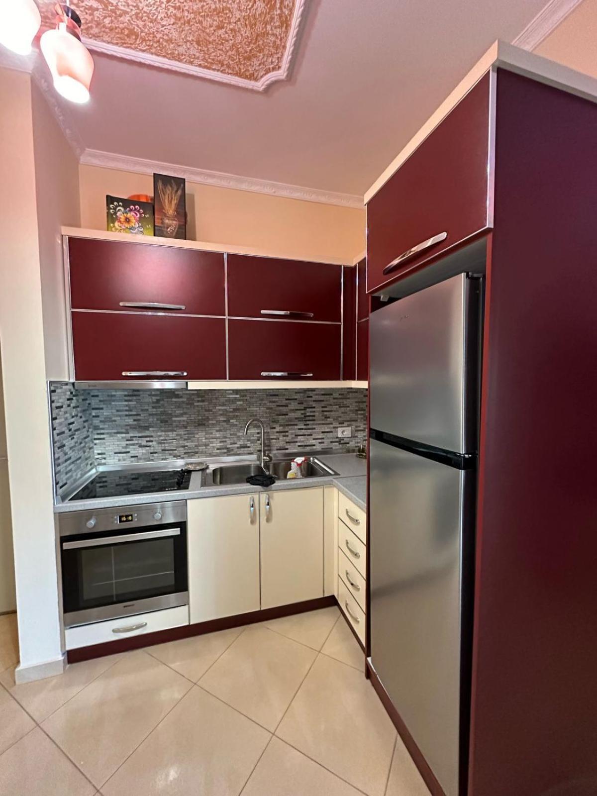 Rio'S Apartment Берат Экстерьер фото